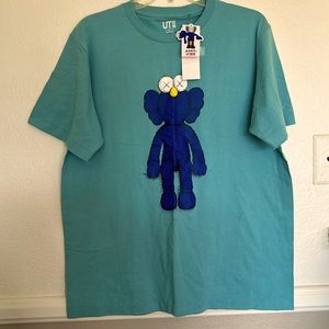 UNIQLO X KAWS